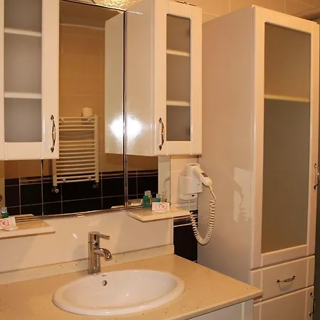 Tuzla Konak Hotel 3*
