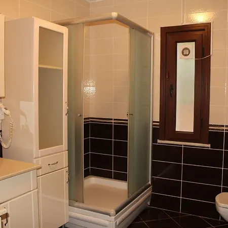 Tuzla Konak Hotel 3*